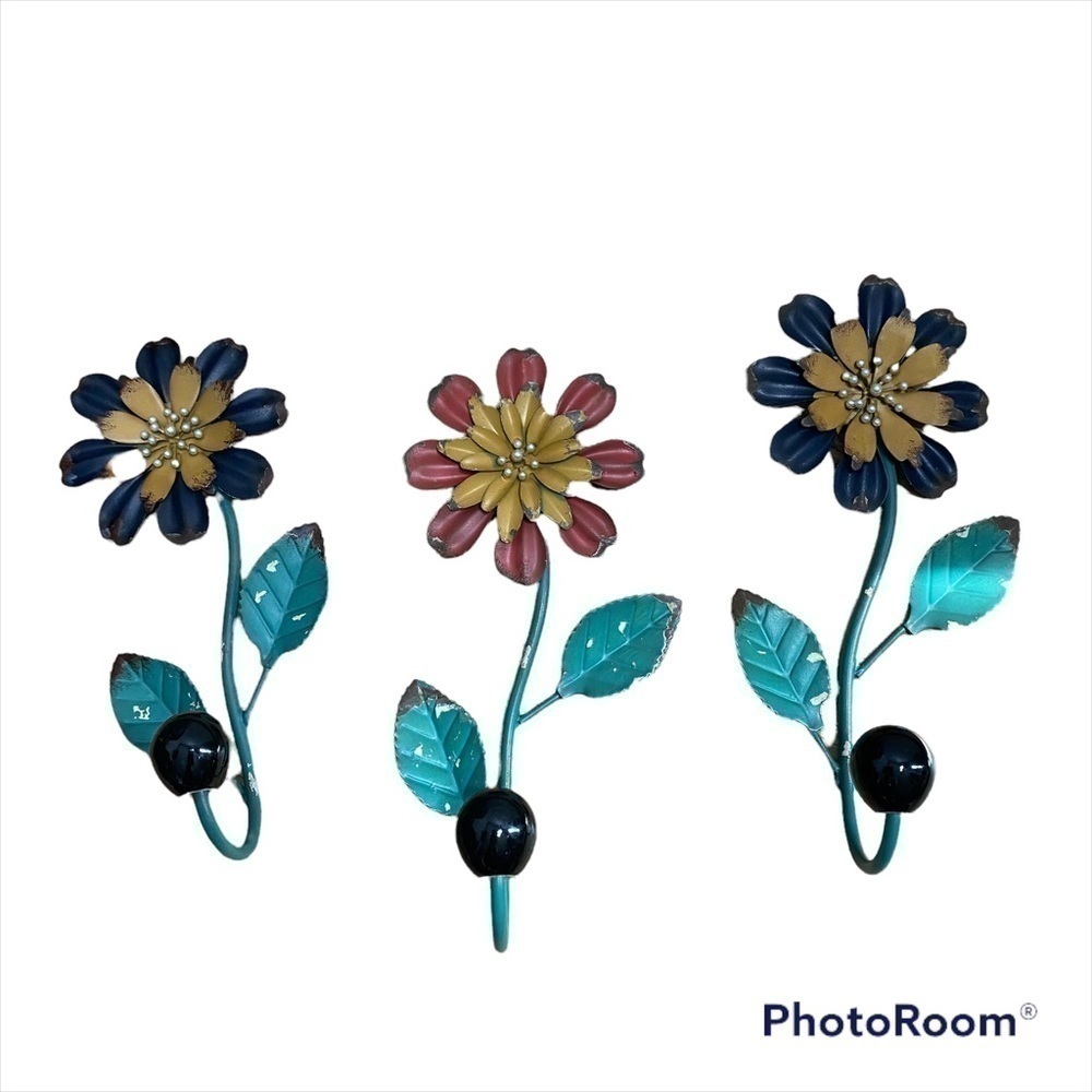 Metal Floral Hanging Hooks Jacket Coat Key Hanger Rustic Chic Blue Red
